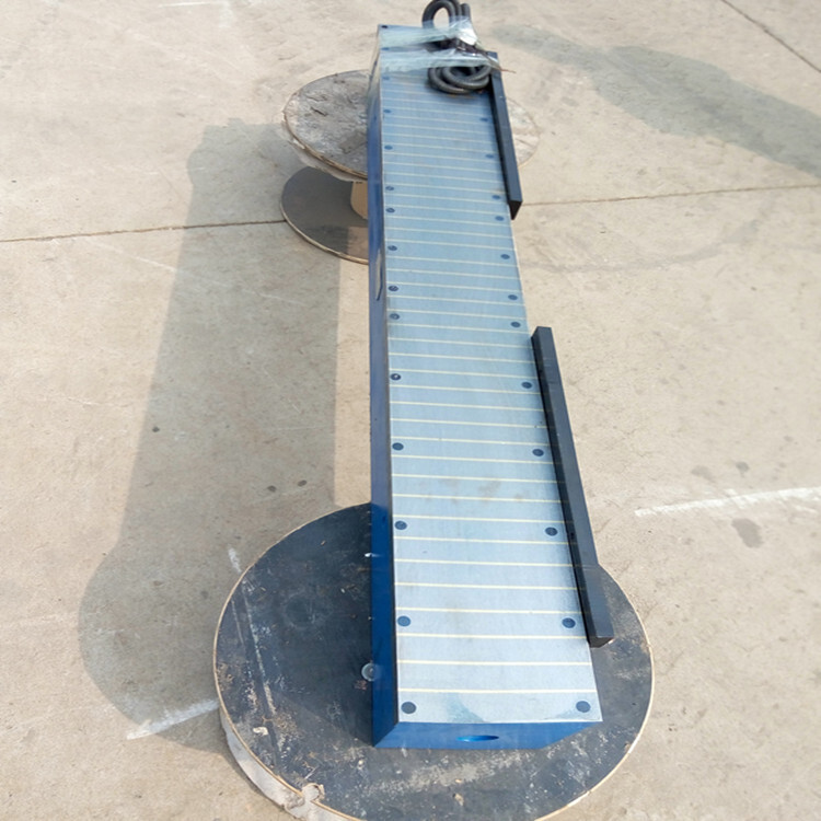 150*600 cái đĩa mài sắc điện từ, đĩa điện từ nặng, được cung cấp bởi công ty.