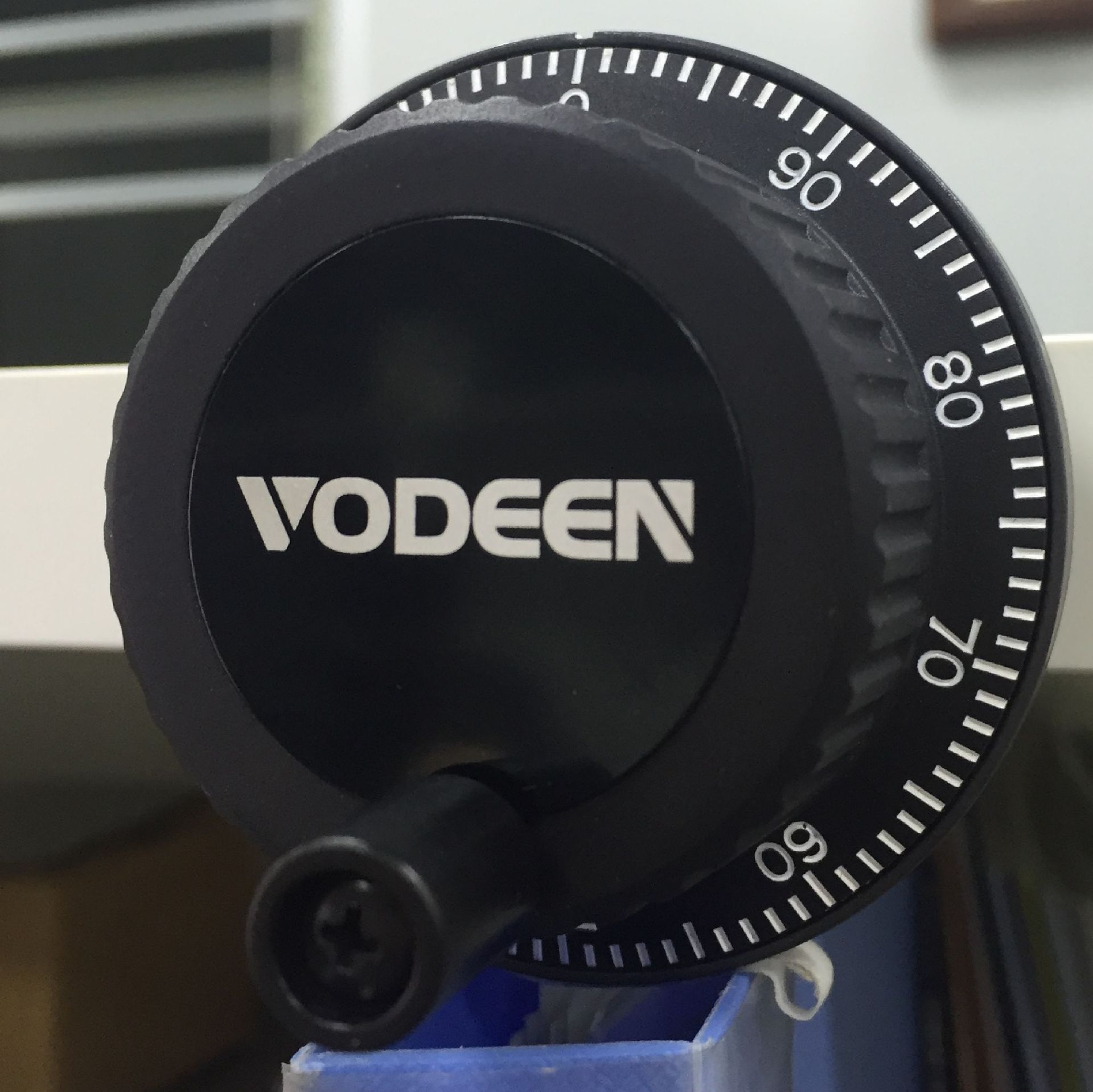 The VODEEN plant sells CNC digitally controlled electronic wheel, carbed-hand wheel pulse, VGP.