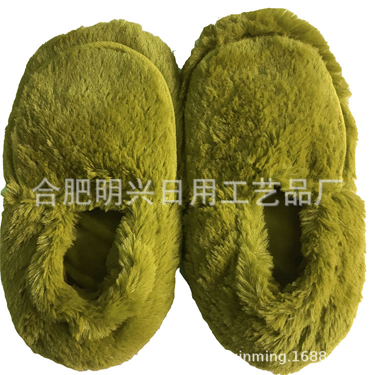 Cold and hot shoes filled with linen seed, wheat, wheat, electric rock and clay, lavender velvet.