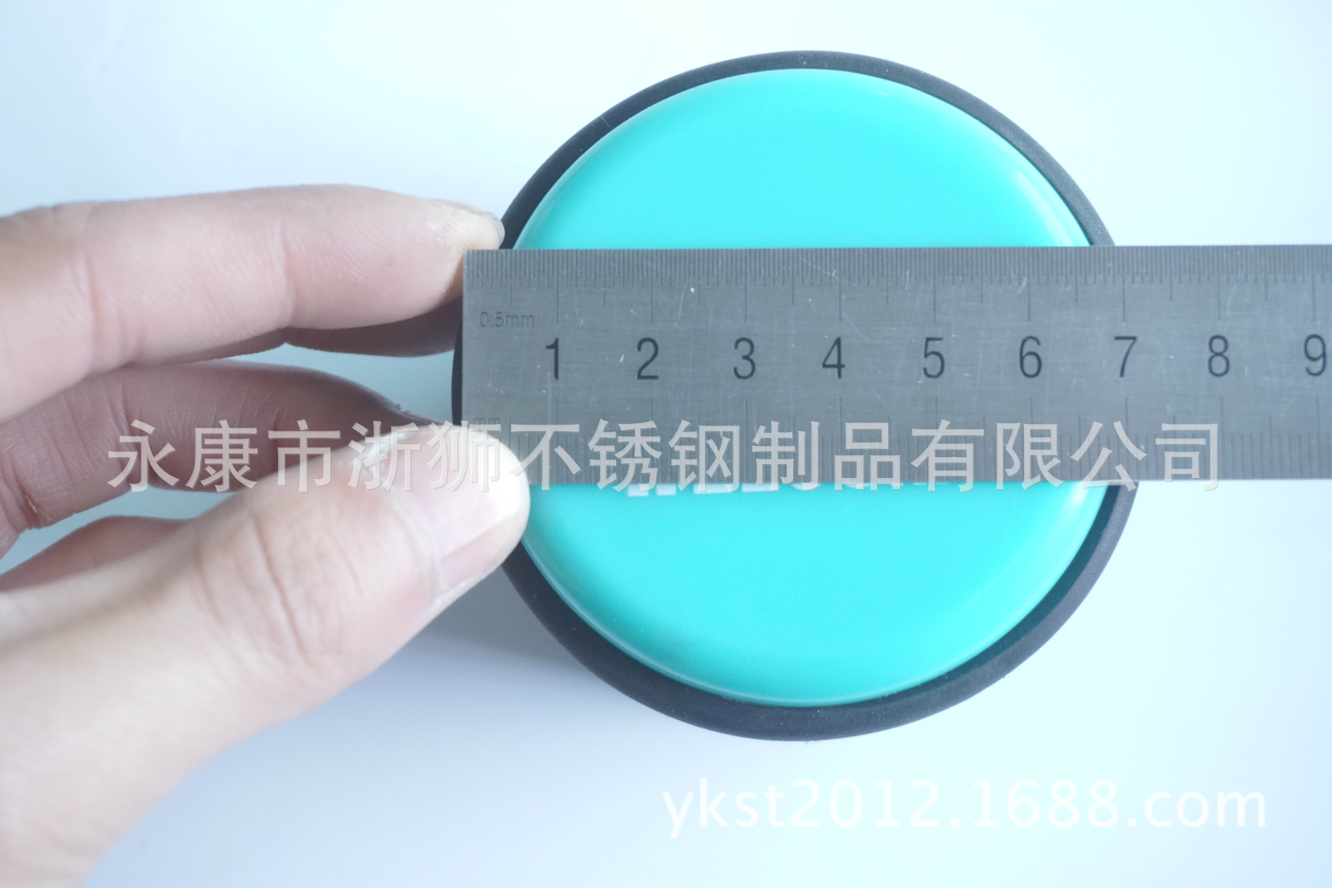 Cánh cửa sáng tạo đâm vào cánh cửa, chất lượng Đức cung cấp hệ thống điện.