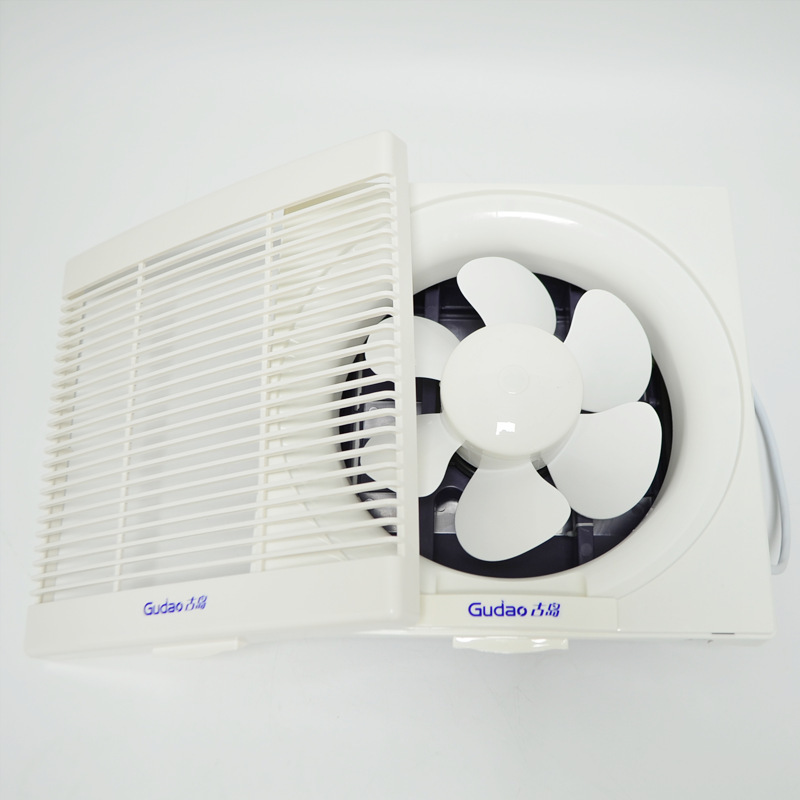 A 10-inch exhaust fan kitchen with a flue-for-gas fan bathroom in Guoshima.