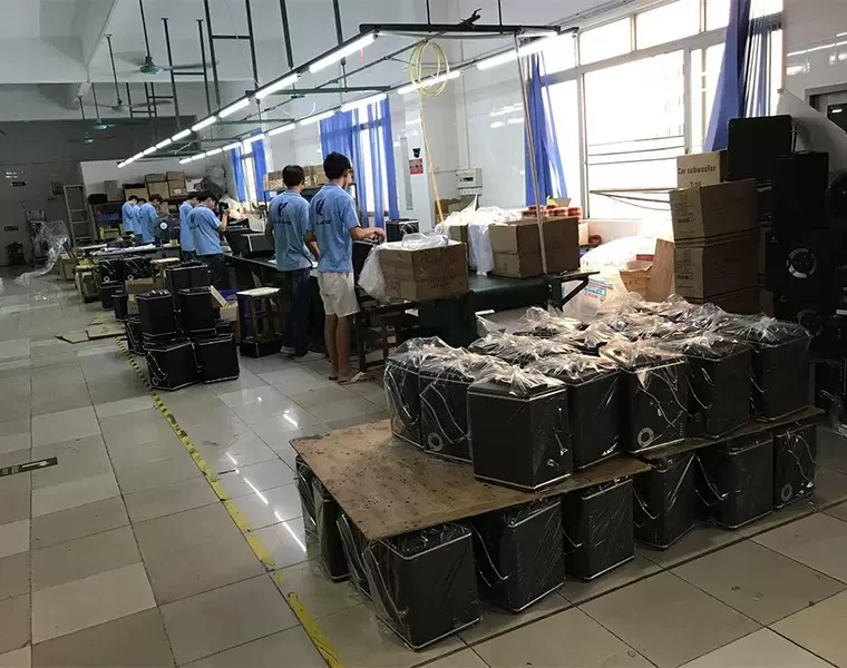 Nhà máy Hoàng Gia ở Hunde, thành phố Fushan.