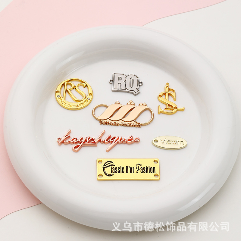 Zinc alloy card empty metal Zinc alloy sign suture letter