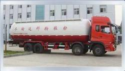 Heavy steam 43 powder/bulk cement transporter. Heavy powder transporter.