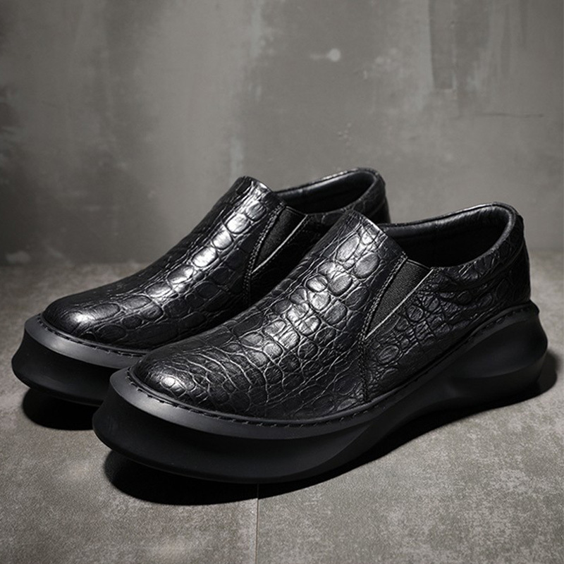 O'Malco's pure black alligator-skinned oxen-skin-shoe-shoe-shoe-shoe-shoe-shoe-shoe-shoe.