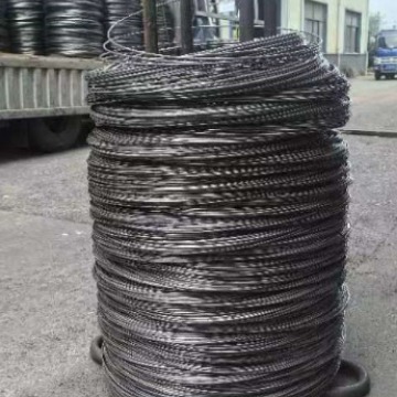 Dây kẽm gai có độ sáng cao.