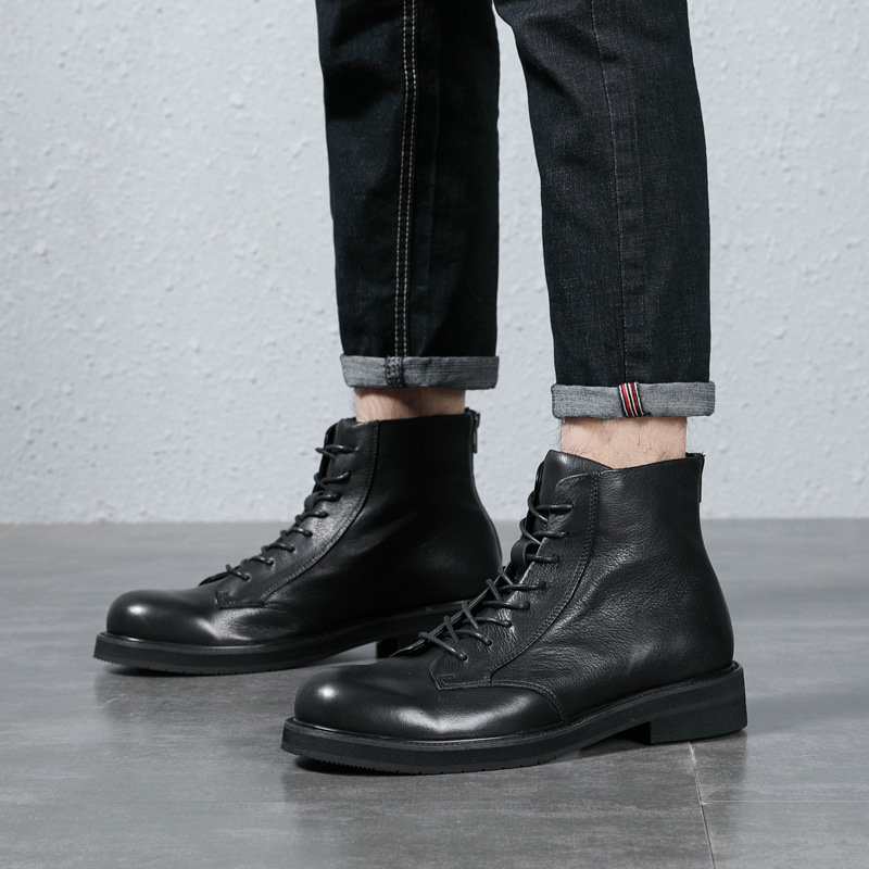 ♪ Old and old oxen-skin Martin boots ♪