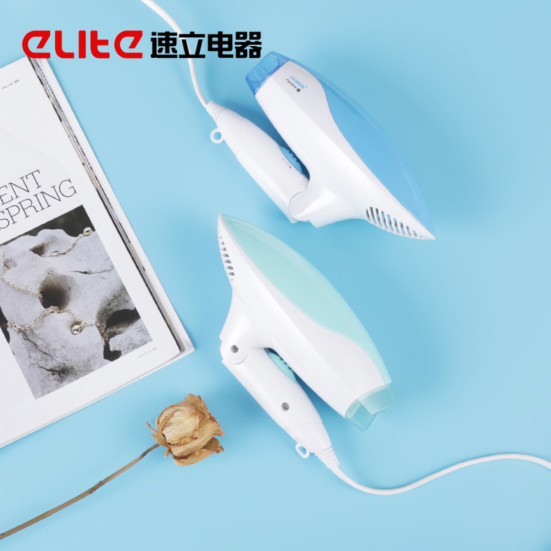 Một máy thổi gió xách tay 1,000 W tại khách sạn lưu động.