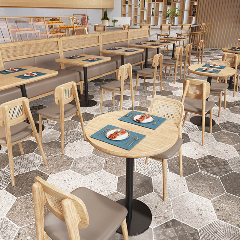 A table and chair for the Oki-du table and a table and chair for the sofa commercial tea and tea.