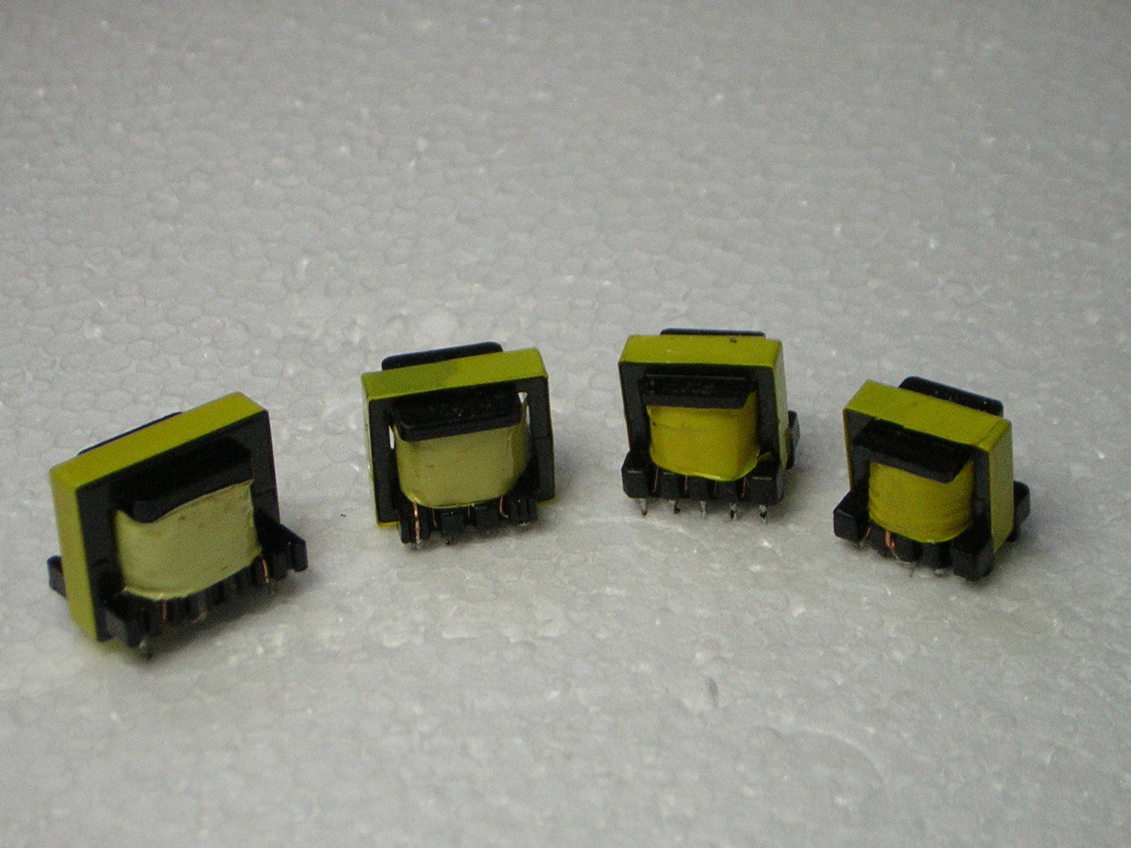 HF electronic transformers