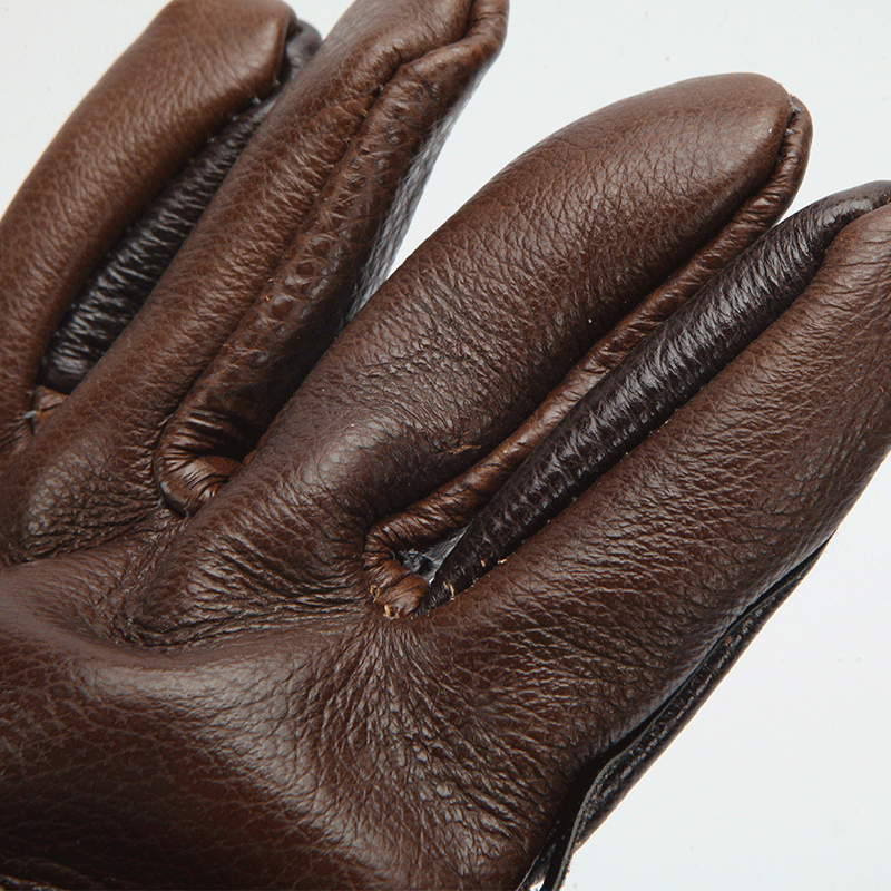 Robert's frontal oxen gloves.