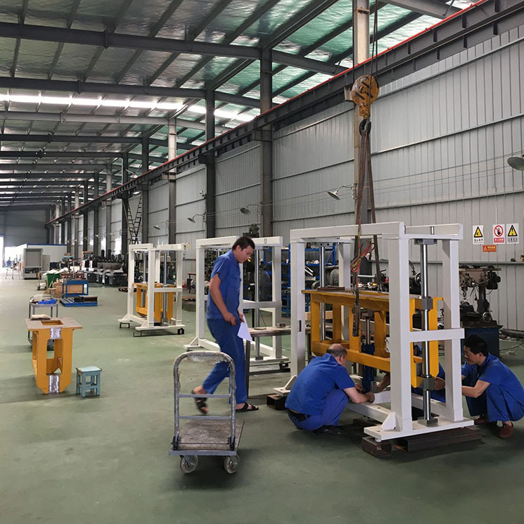 Plastic linear vibrating welding receiver, supply vibrating welding friction, VW 350 welding molds.