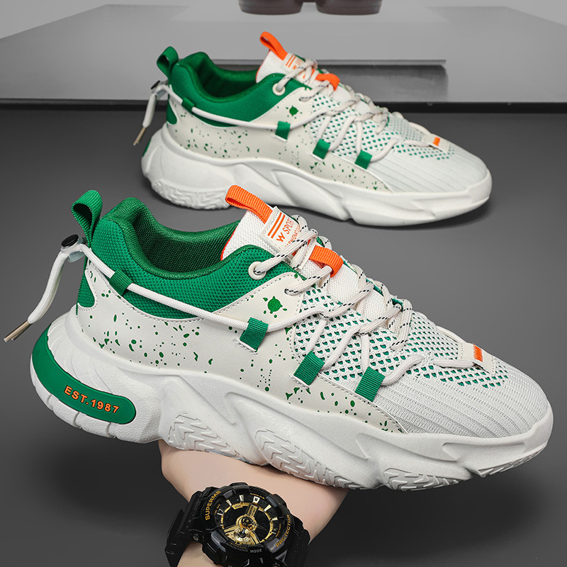 Men's shoes for summer high-sensor Internet sports and youths to design their father's shoes.