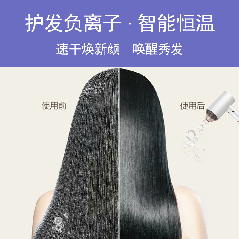 Thợ cắt tóc ở phòng tập thể dục đồ điện tử.