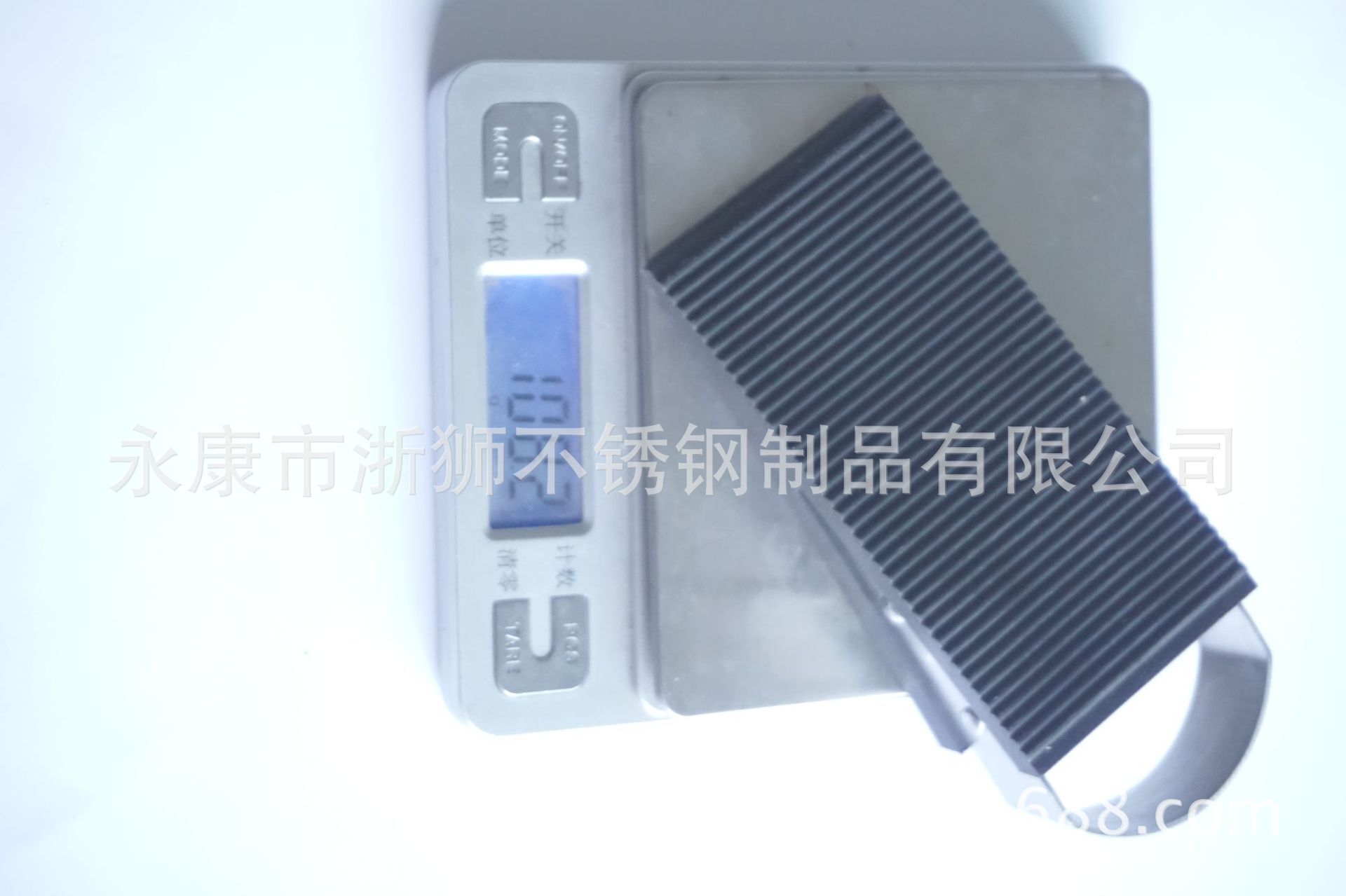 Cánh cửa bảo vệ trẻ em trong tam giác sẽ không được gắn với các nhà máy dễ dàng để phát triển để nhận được các lệnh thương mại nước ngoài chỉ