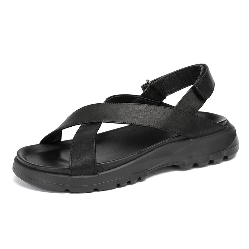 In the summer, the man in the sandals wears a leather-skin-skin-skin-skin-skin-skin-skin-skin-skin-skin-skin-skin-and-skin-skin-skin-skin-skin-skin-skin-skin-skin-skin-skin-skin-skin-skin-skin-skin-skin-skin-skin-skin-skin-skin-skin-skin-skin-skin-skin-skin-shoe-shoe-shoe-shoe-roman shoes.