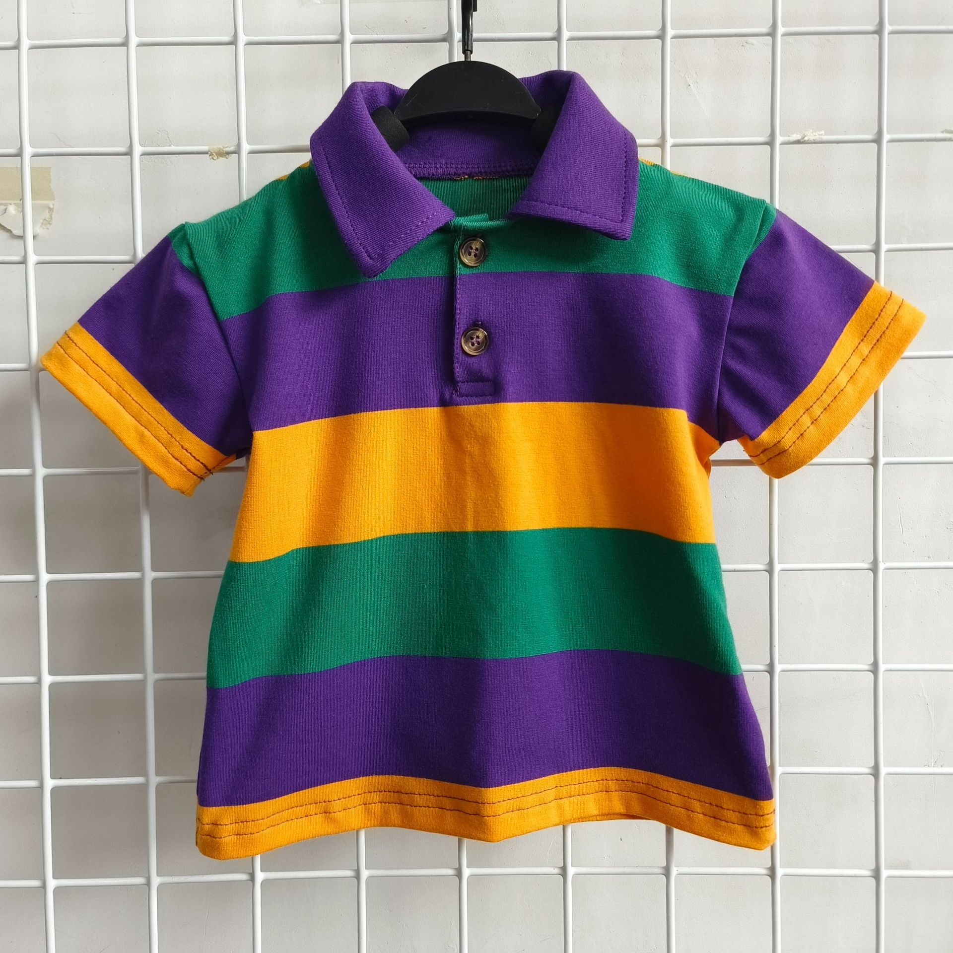 Carnival boy T-shirt, purple green three-coloured T-shirt.