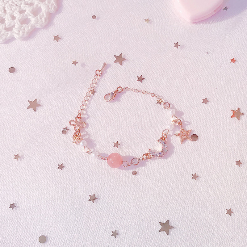 Star and Moon Chain Girls designed their honey-crystal strawberry student beads.