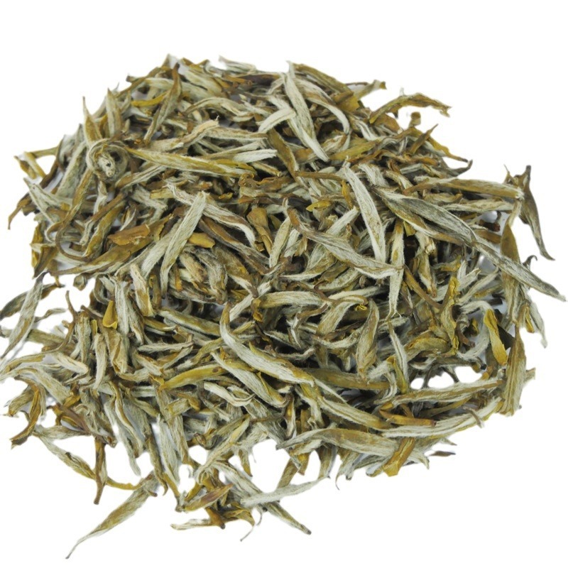 Một loại trà mới 24 tuổi, trà bạc trộn.