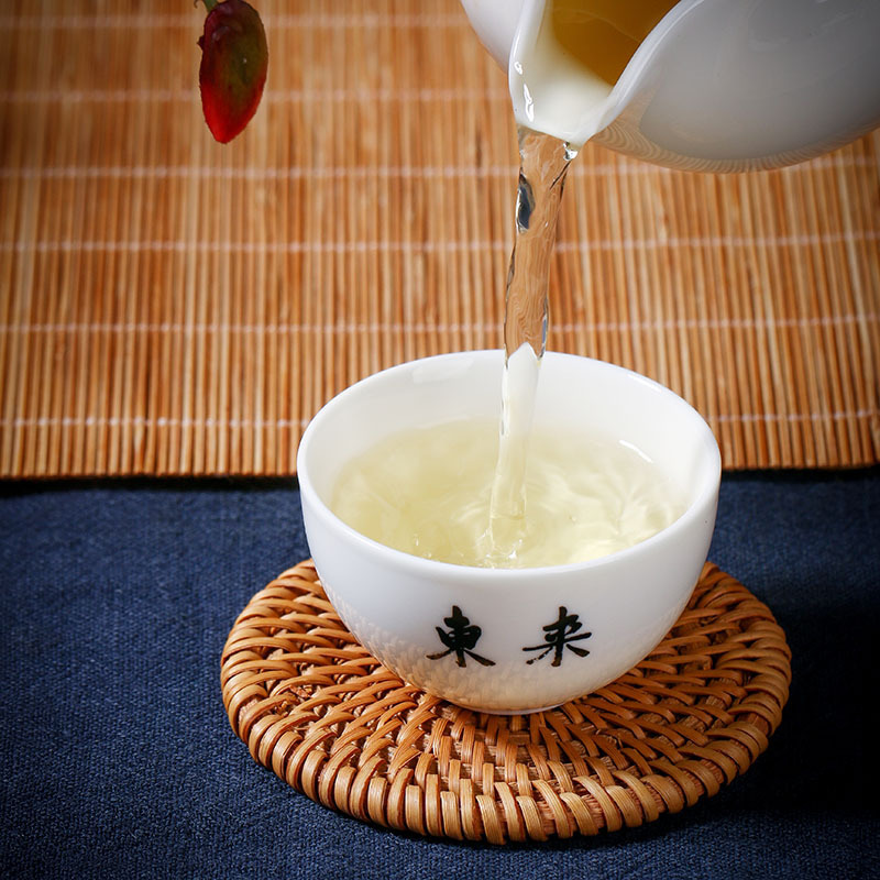 Một tách trà mới cho Fok cho Jasmine. 500g cho Jasmine để uống trà.