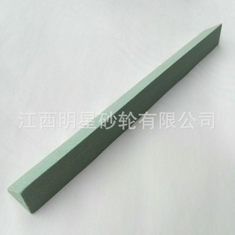 销售不等式三角形绿碳化硅异形精磨油石150*10 砂条 磨条