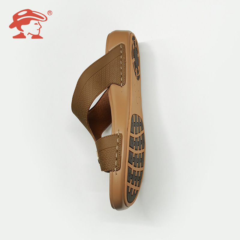 New men's slippers for cross-border foreign trade, old-age leisure in Vietnam in the Middle East and heavy sandals outside summer