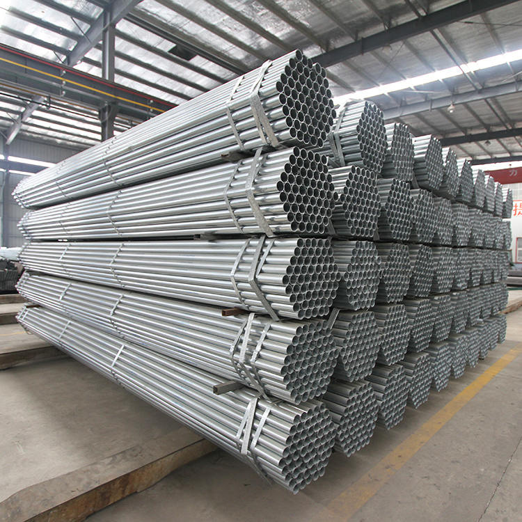Zinc-plated ductworker's full of Zinc-coated tube welding.