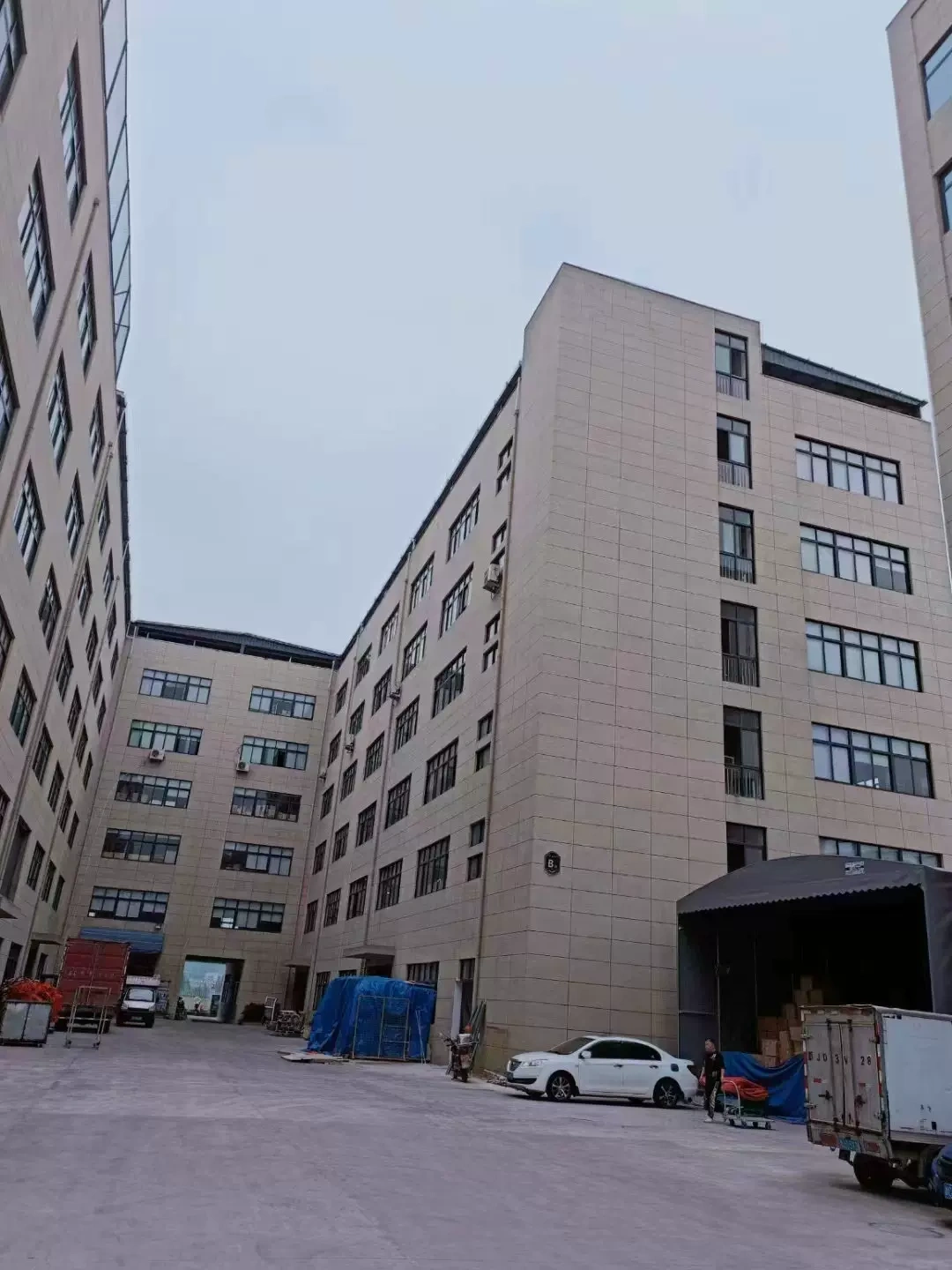 Công ty TNHH Vật tư văn hóa Iohan