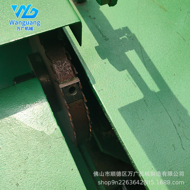 Carpentry machine, mechanical floor floor floor, double-head sink machine mj350 dent saw tank frame sawer