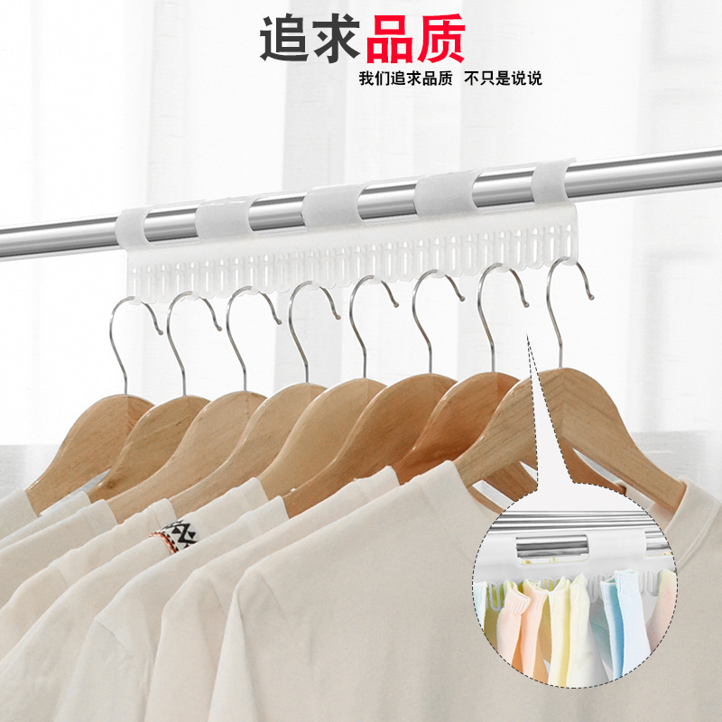 Một cái móc thép không rỉ có thể di chuyển một cái cáng đến một căn phòng không thể phá vỡ bên ngoài ban công treo cổ