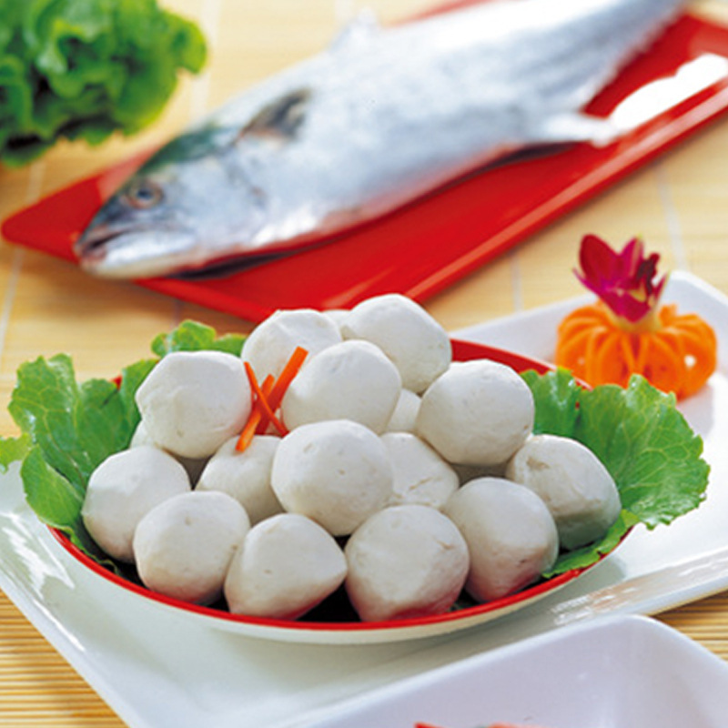 Cá đông lạnh và quả cầu đóng băng đang trong quá trình sản xuất 250 gg thịt cay.