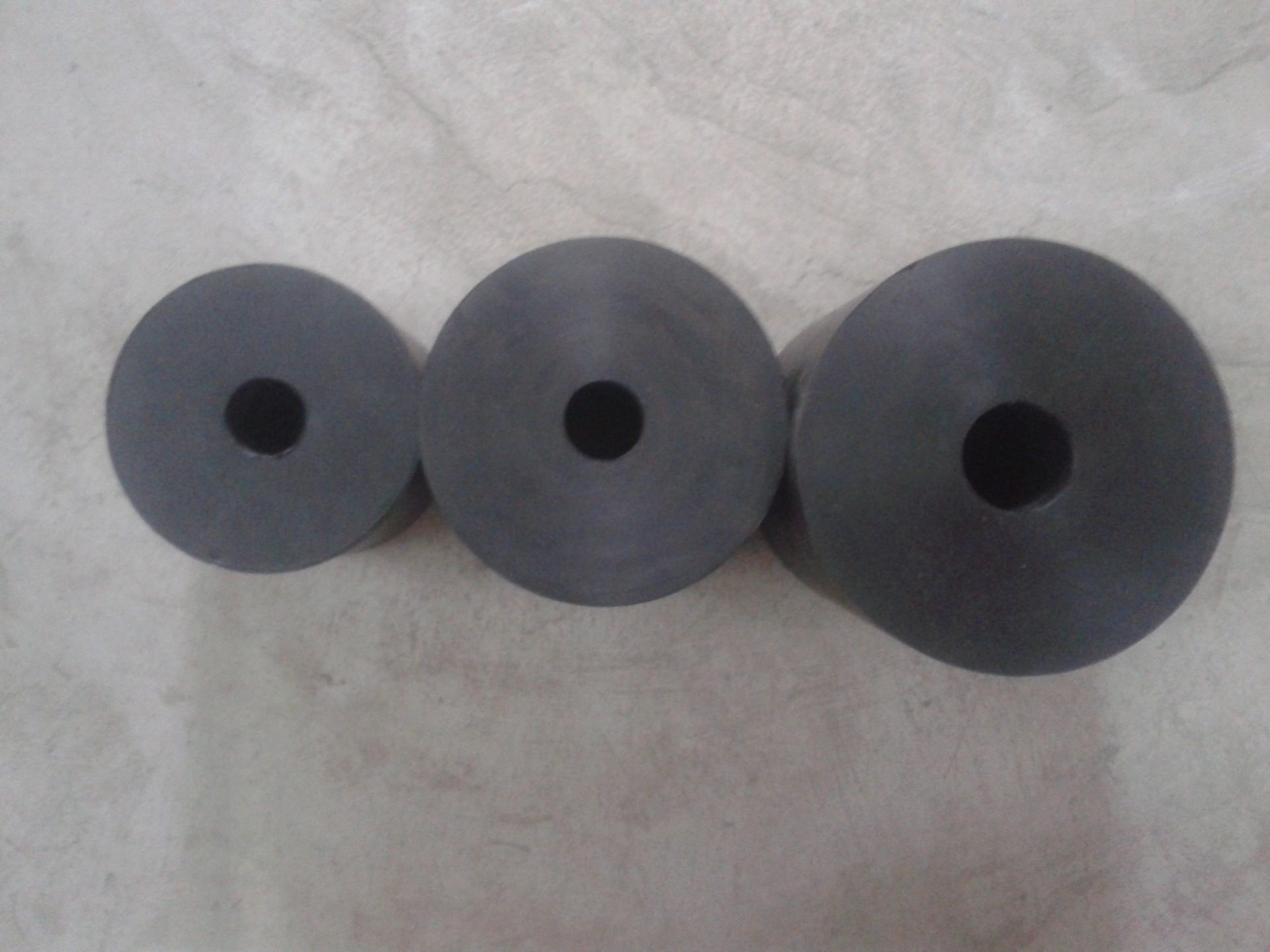 Supply of various types of rubber springs, yzu vibrating power, large discount