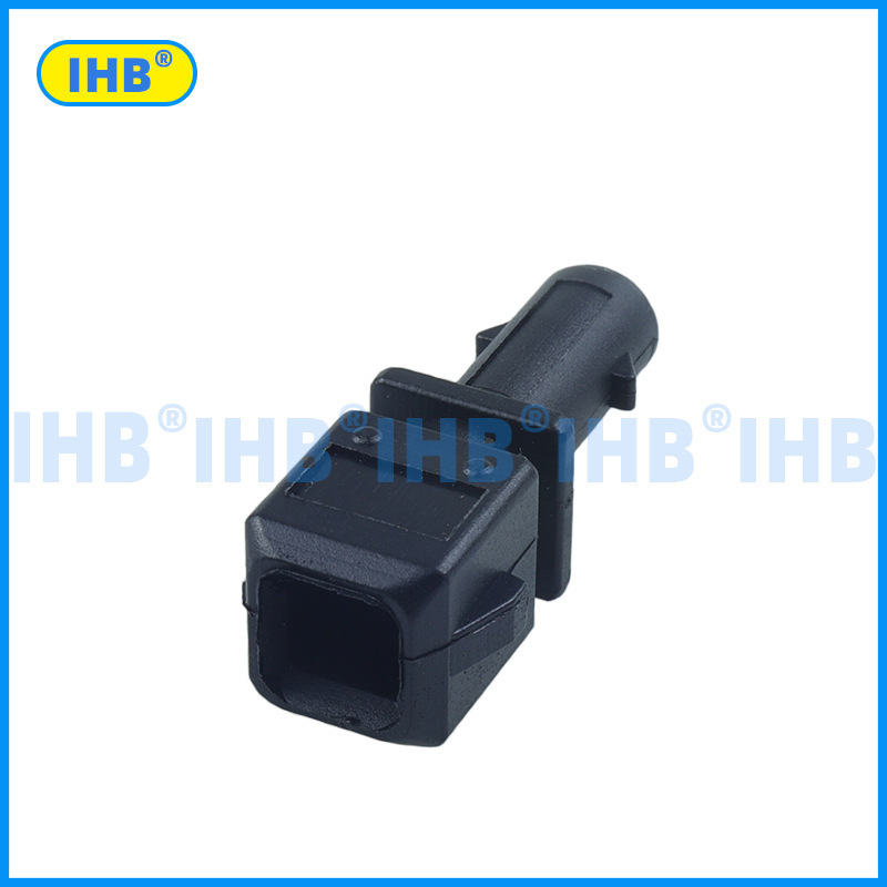 7014-3.5-11 Vehicle waterproof connectors Plug-in end-to-end male-back plugs