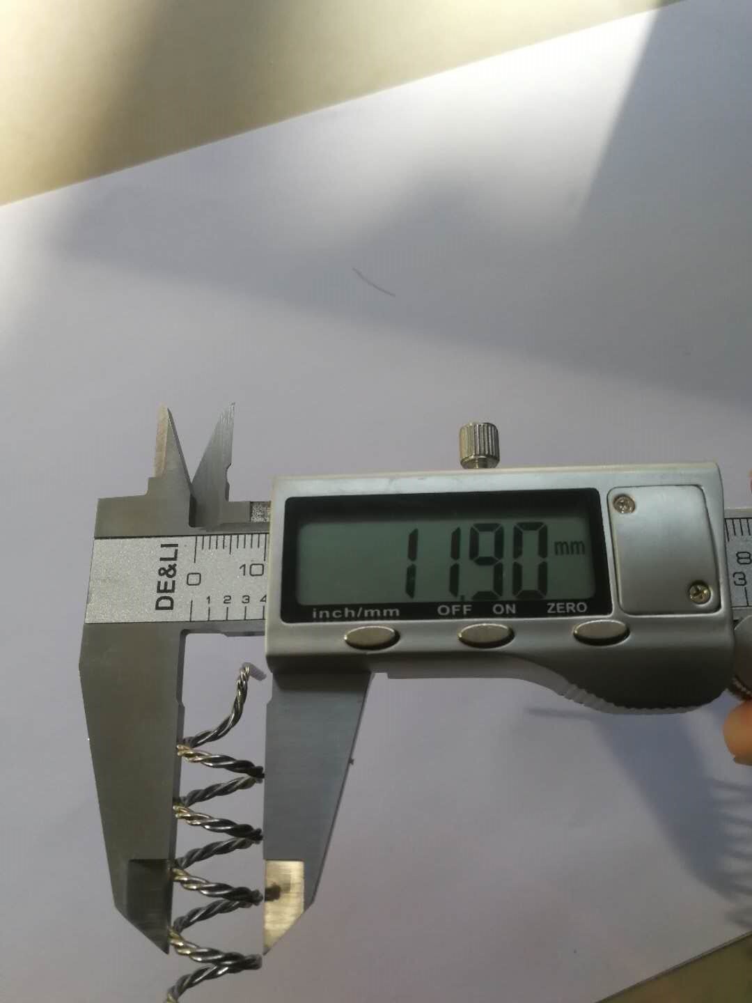 การตลาดโดยตรง: Tangsten ลวด/wacum patting Tungsten/tangsten ความร้อนกับประตูไหล่
