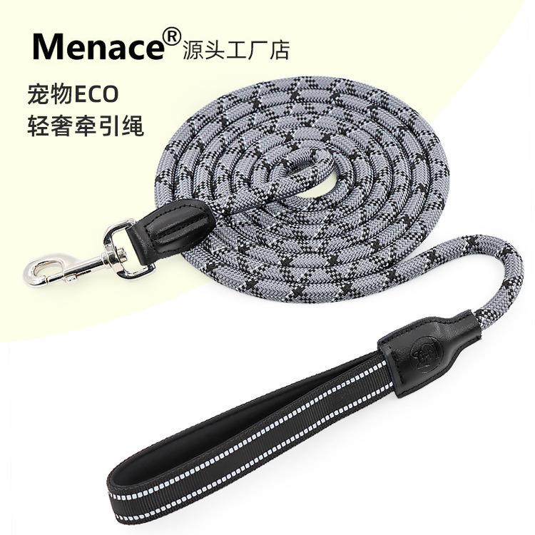 Con chó xếp hàng kéo dây thừng, dây thừng của Labrado ghê tởm nylon, bò-để-từ-từ-cho-cho-đến-cho-đến-l.