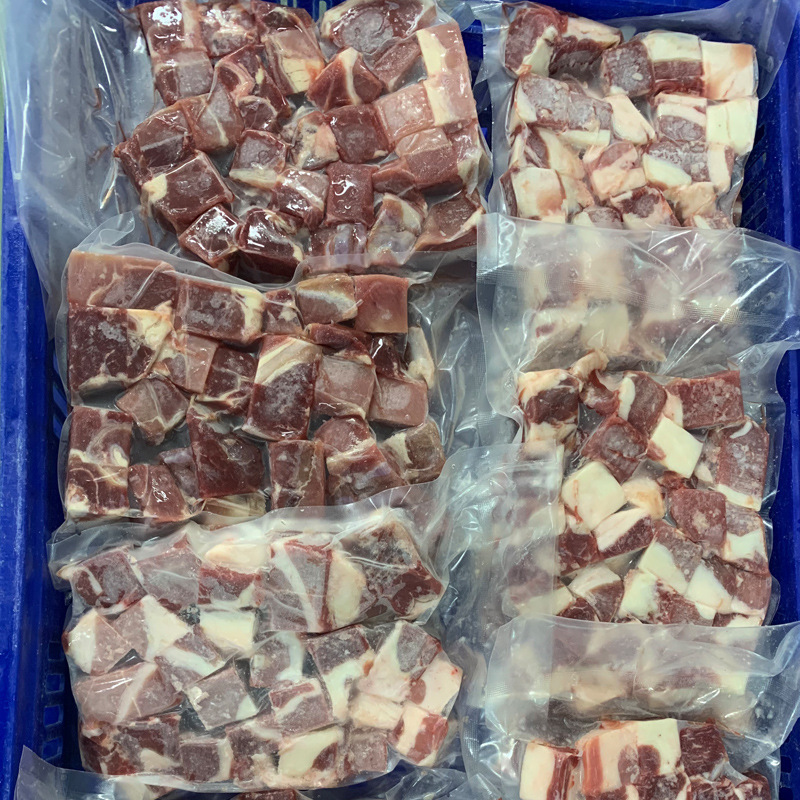 Nước sốt bò tươi và đông lạnh.