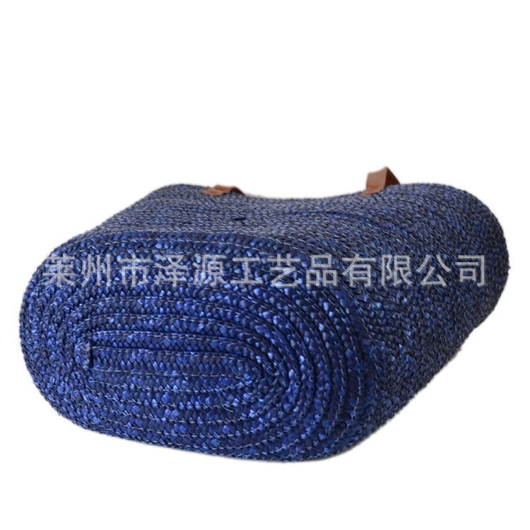 New one-shoulder weave.
