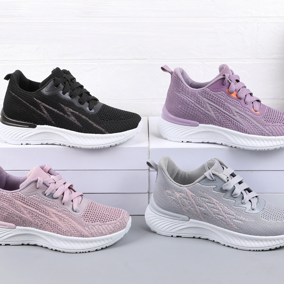 Flying-weave sports shoes women's factory customises Fashion-to-Fashion Foreign Trade Export women's shoes for distribution in autumn 2024