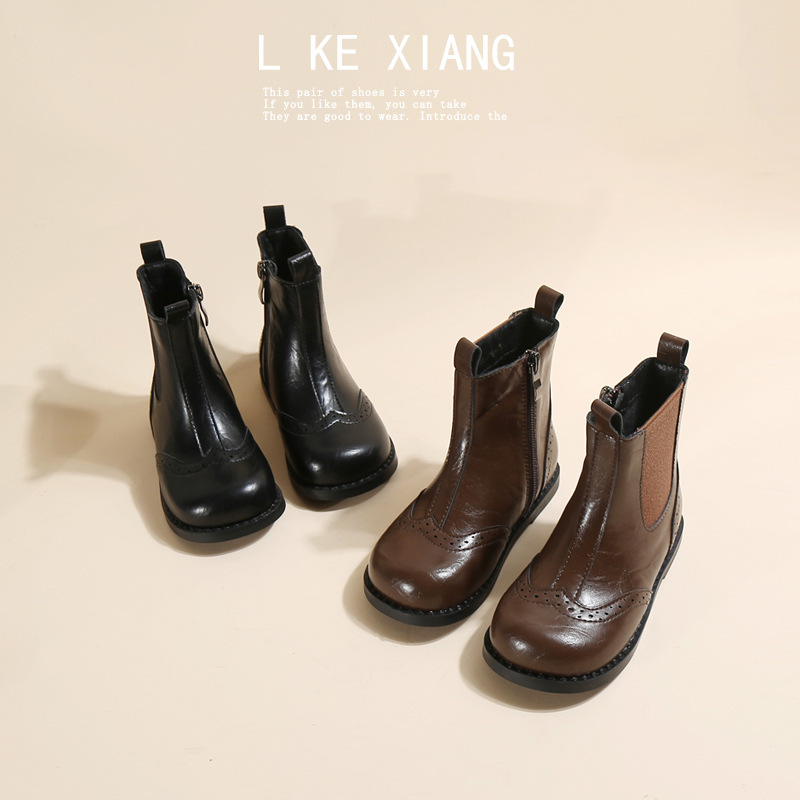 Cô gái Martin Boots 2023, một mùa đông mới ở Anh, đôi giày ngắn, hai đôi giày bông, đôi giày êm, đôi giày tuyết.