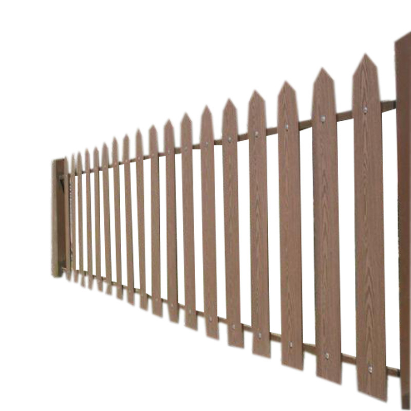 Customize the wooden railings, imitating the rail fence fences on the outdoor inlet park.