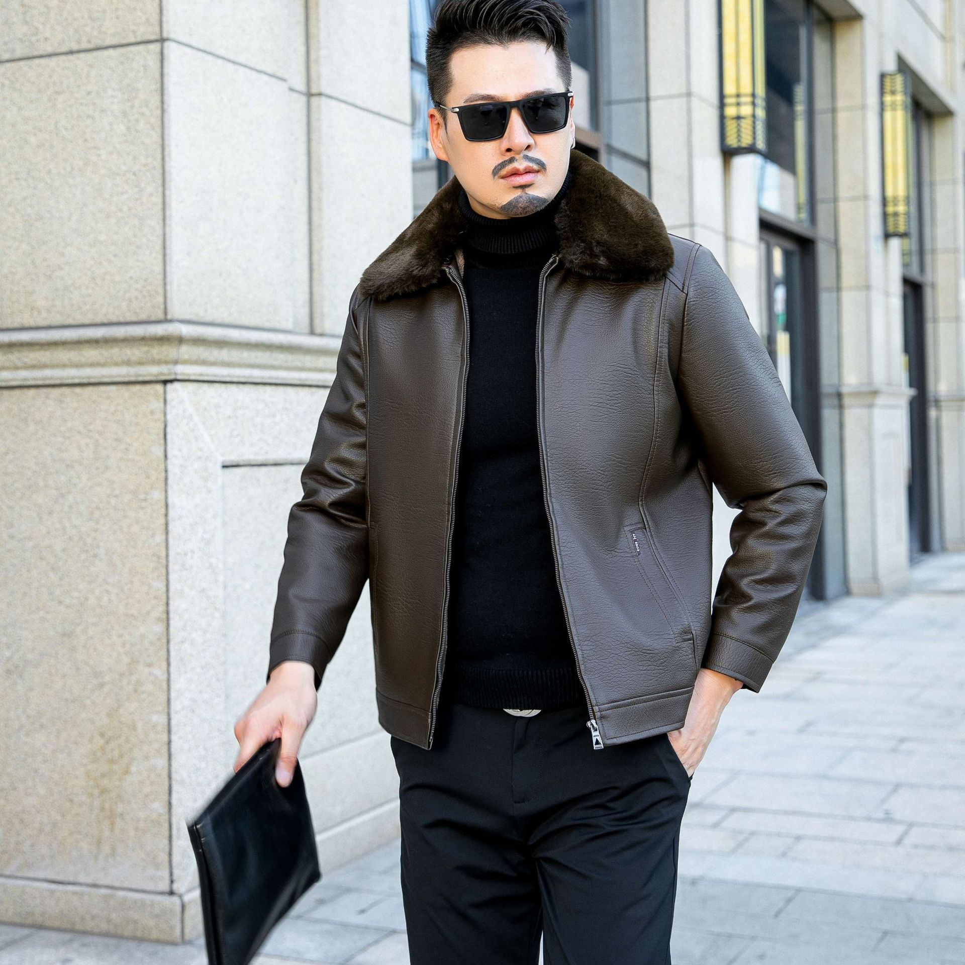 2023 new fur-collar man's leather jacket, old man with velvet jackets in the fall and winter.