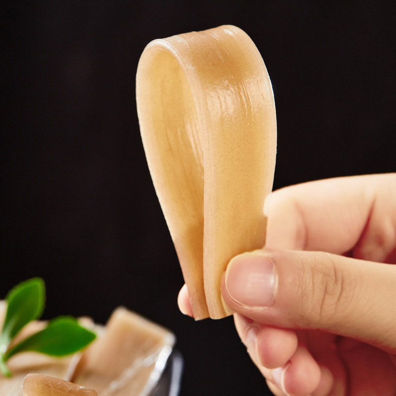 Bột quế mọng nước của Trùng Khánh phủ khoai tây hồng