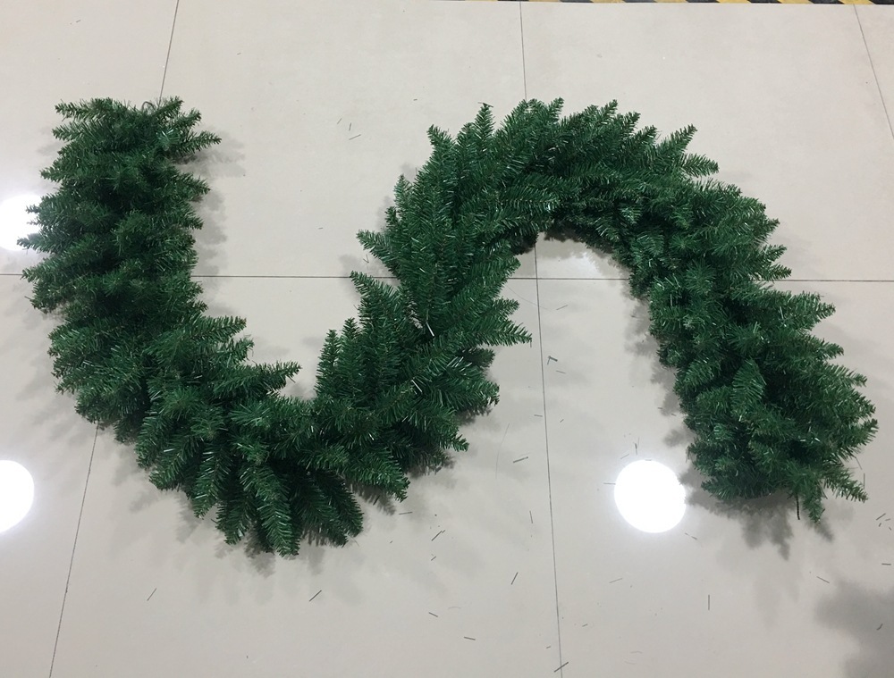 Cross-border heat sales 2.7 metre-pointed PVC encrypted at the Christmas Vine Rings Mall.