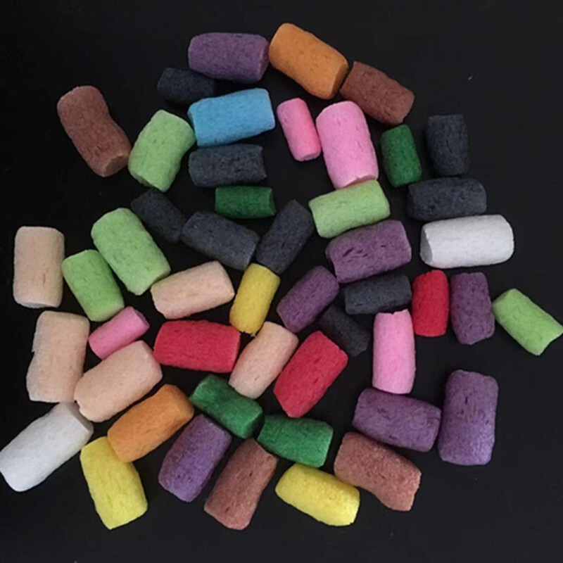 Colored water soluble particulates, fake bait, strong float-proof bottoms, European accessories.