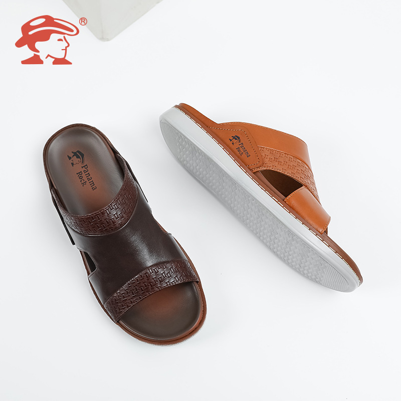 Old-age slurry-free slippers in the new amazon outdoor sandals.