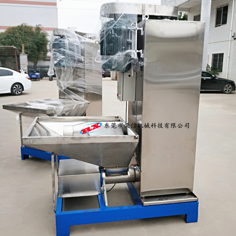 Đang xử lý máy sấy thép tự chế ở Tai Châu.