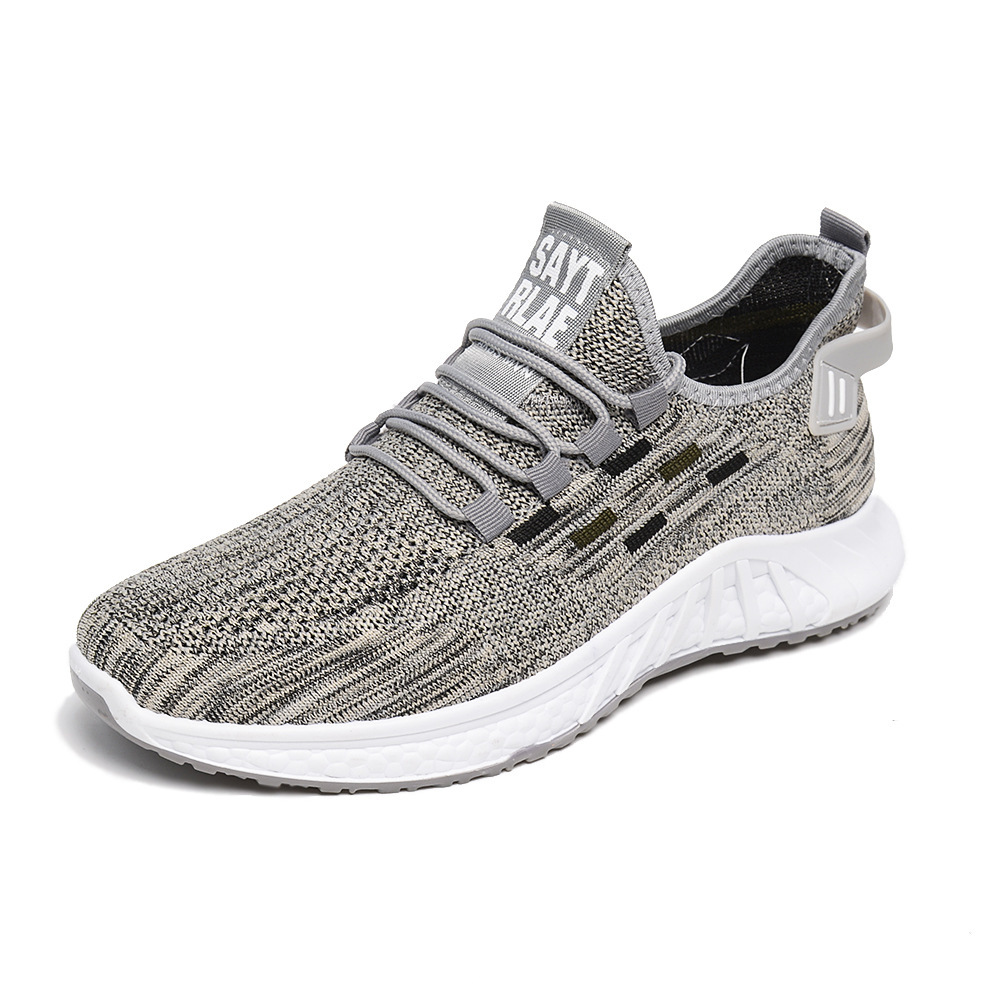 Wholesale custom male shoes, 2021 new low knitting sneakers, and leisure-flying plastic shoes.