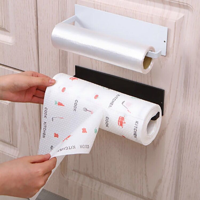 Không có miếng giấy đục lỗ, tủ giấy bọc trong tủ bếp có tường bằng oải hương thảo.