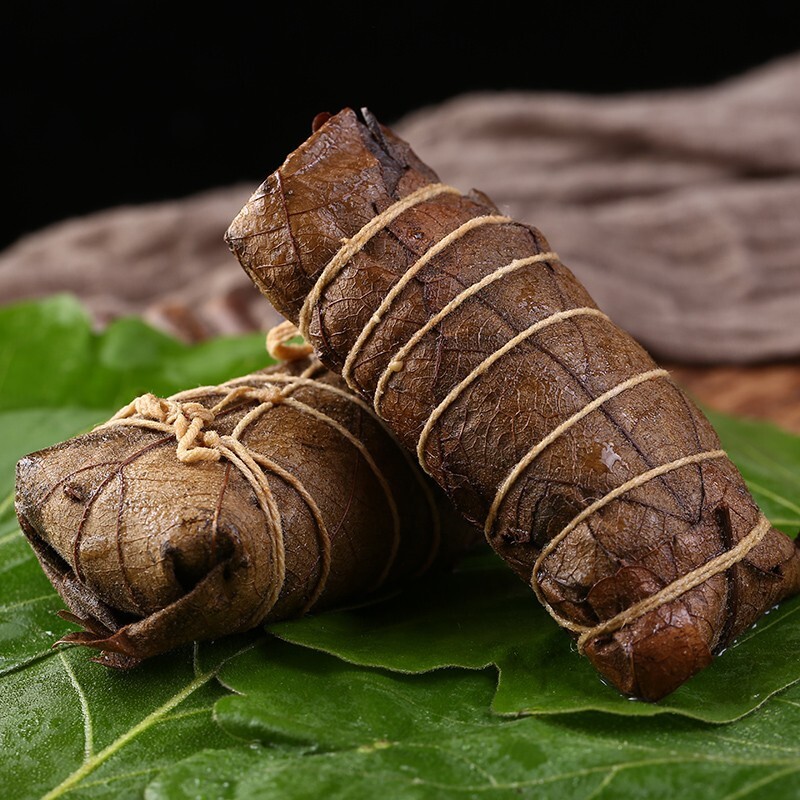 nấm, đậu đỏ, hoa hồng và đậu nành.