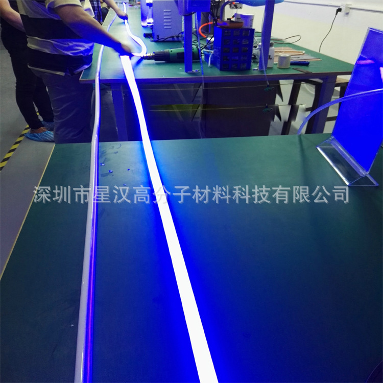 LED Silicon glucose is a phototransmitter.